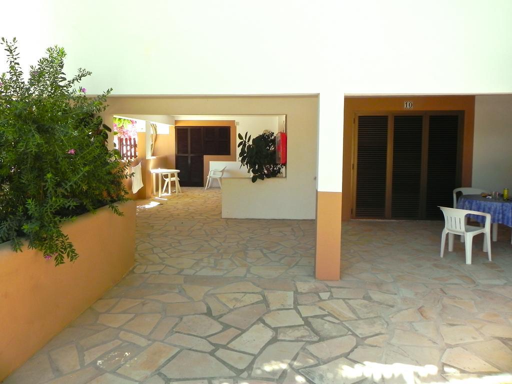 Viviendas Turisticas Vacacionales Allida Playa Migjorn Exterior photo